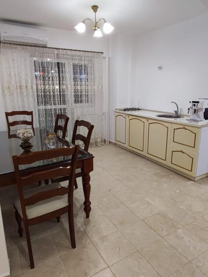 L'Imerald Ultra-Central Apartment-Artesian Fountains View Bukarest Kültér fotó